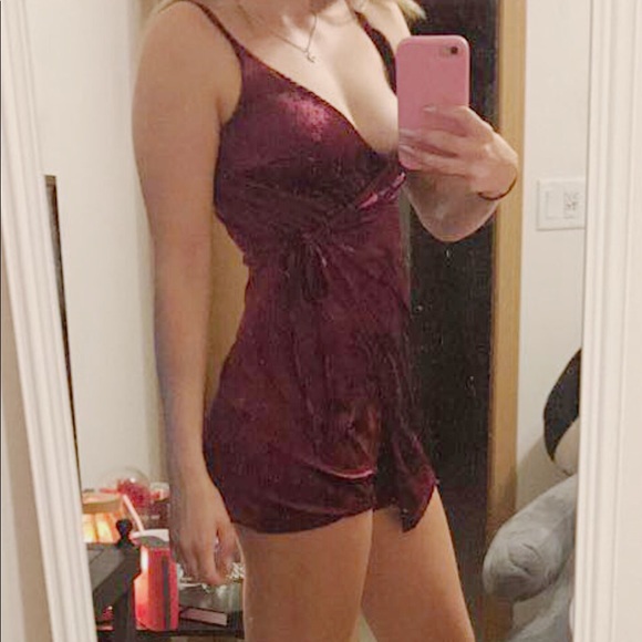 2 Velvet Outfits - Picture 7 of 7